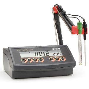 máy đo pH để bàn Hanna HI2211 phòng thí nghiệm